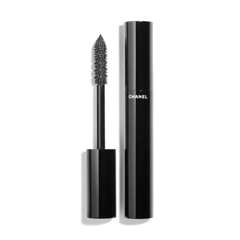 mascara volume chanel